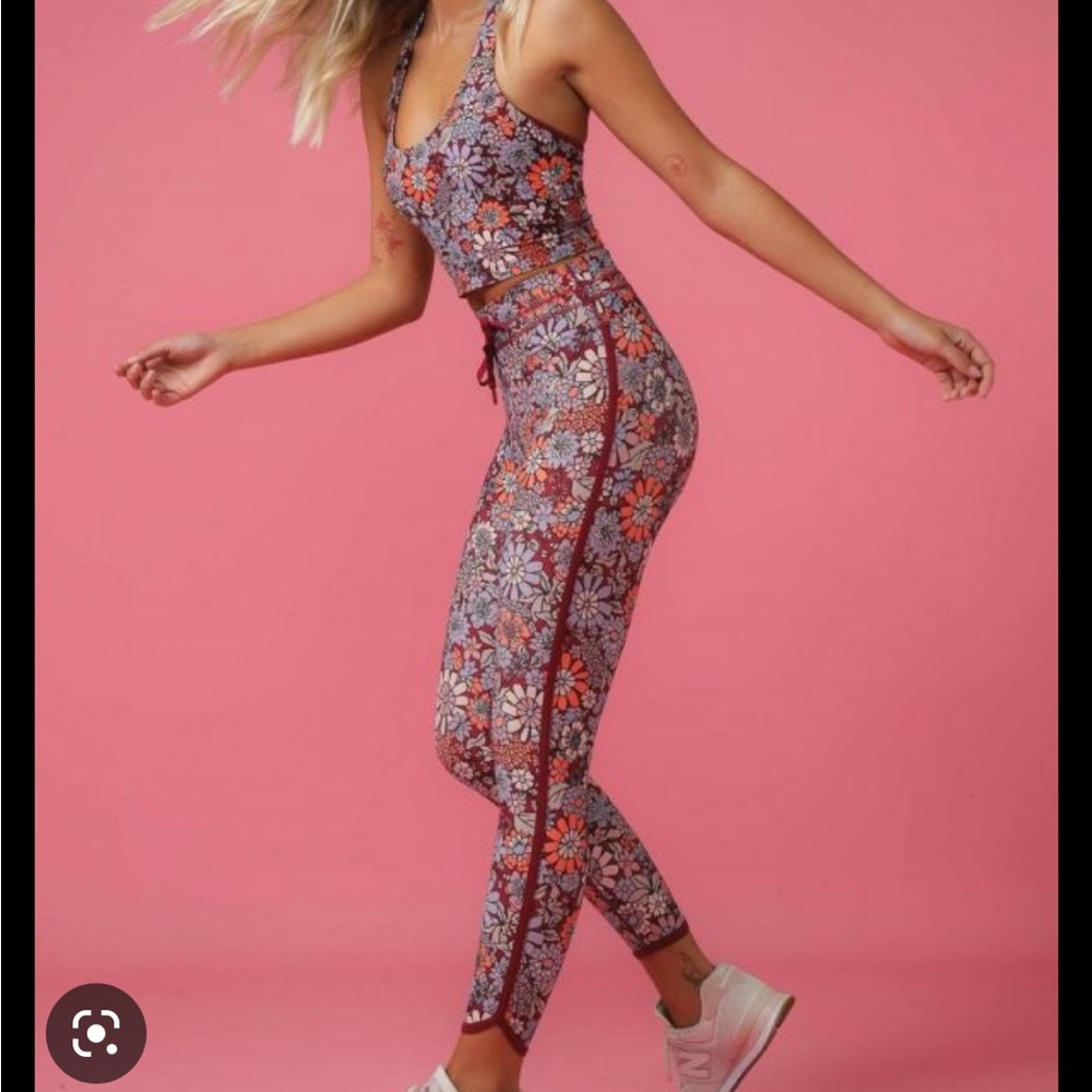 Lorna Jane flower child leggings and tank small